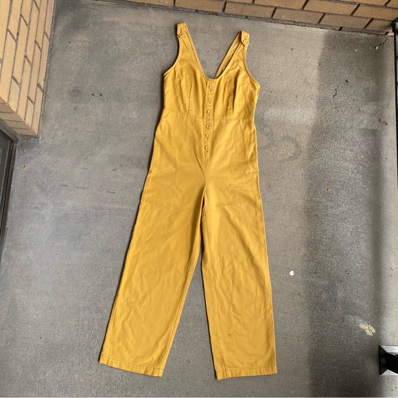 Urban Outfitters Mustard Denim Wide Leg Jumpsuit / Overalls Size Medium - Picture 3 of 12